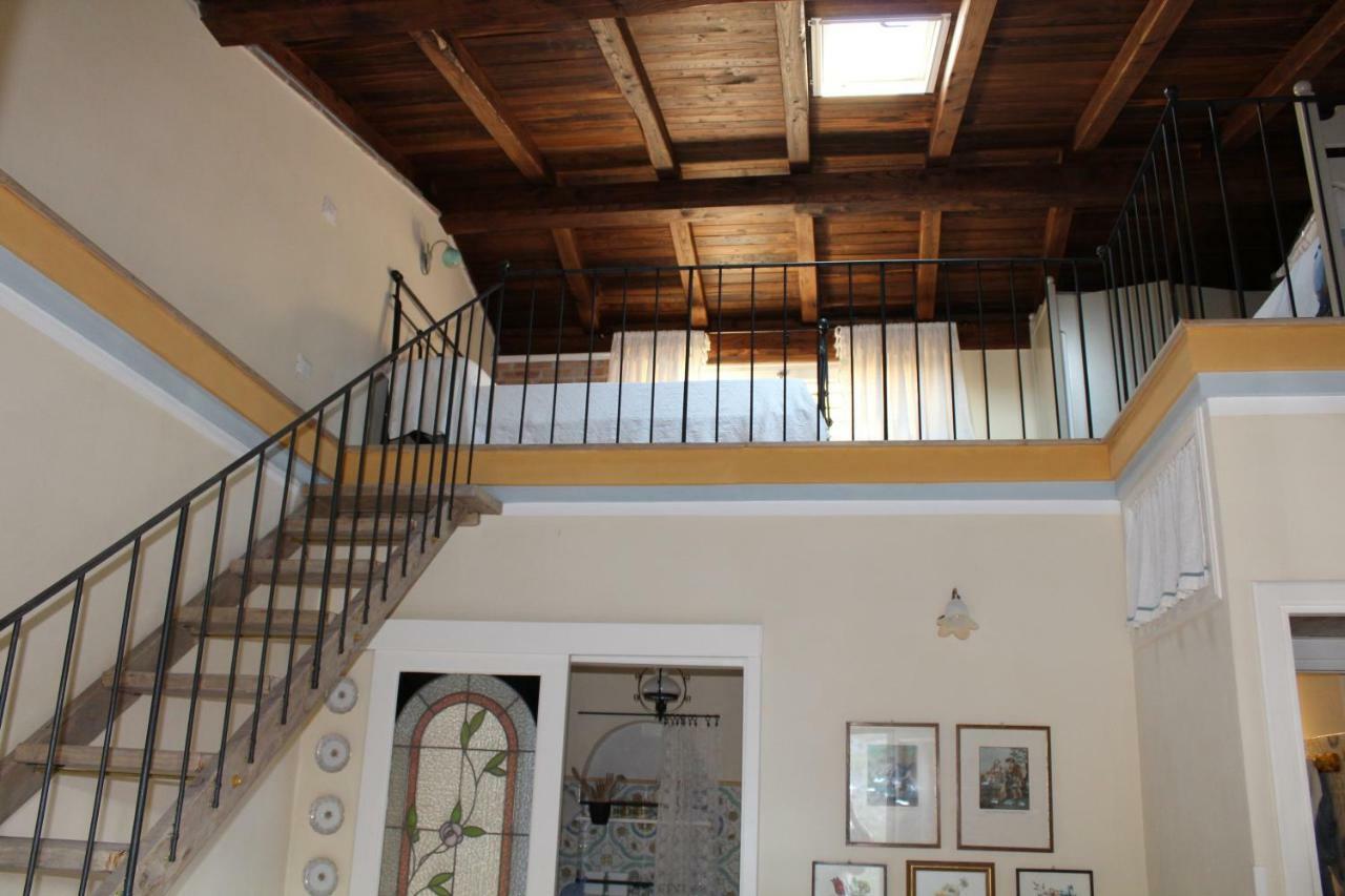 Casa Azzurra Villa แตร์ราชินา ภายนอก รูปภาพ