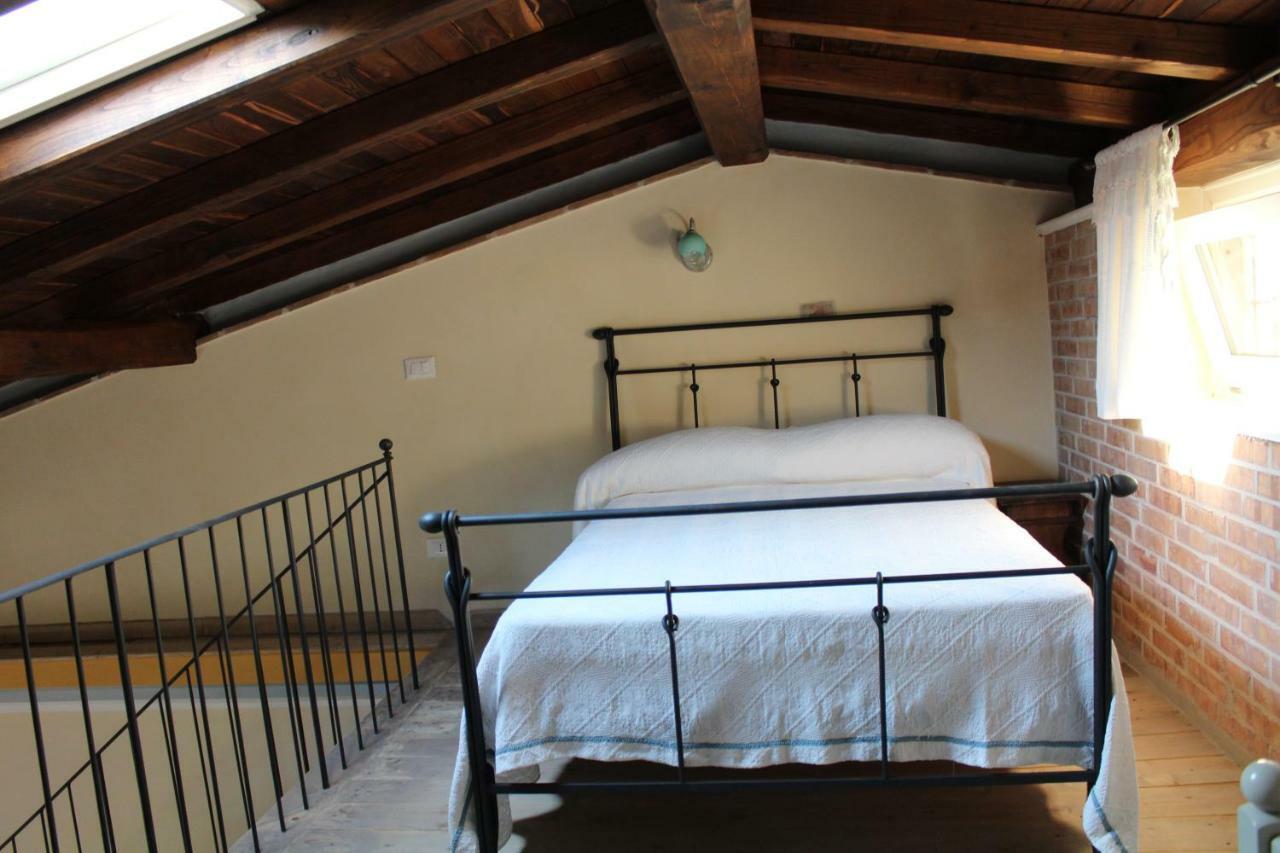 Casa Azzurra Villa แตร์ราชินา ภายนอก รูปภาพ
