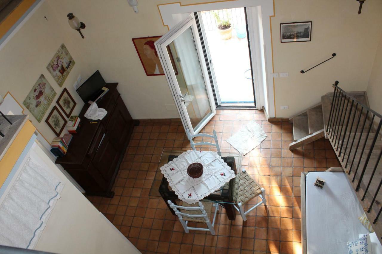 Casa Azzurra Villa แตร์ราชินา ภายนอก รูปภาพ